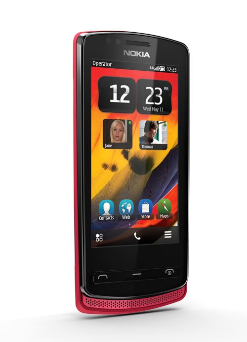 Nokia700